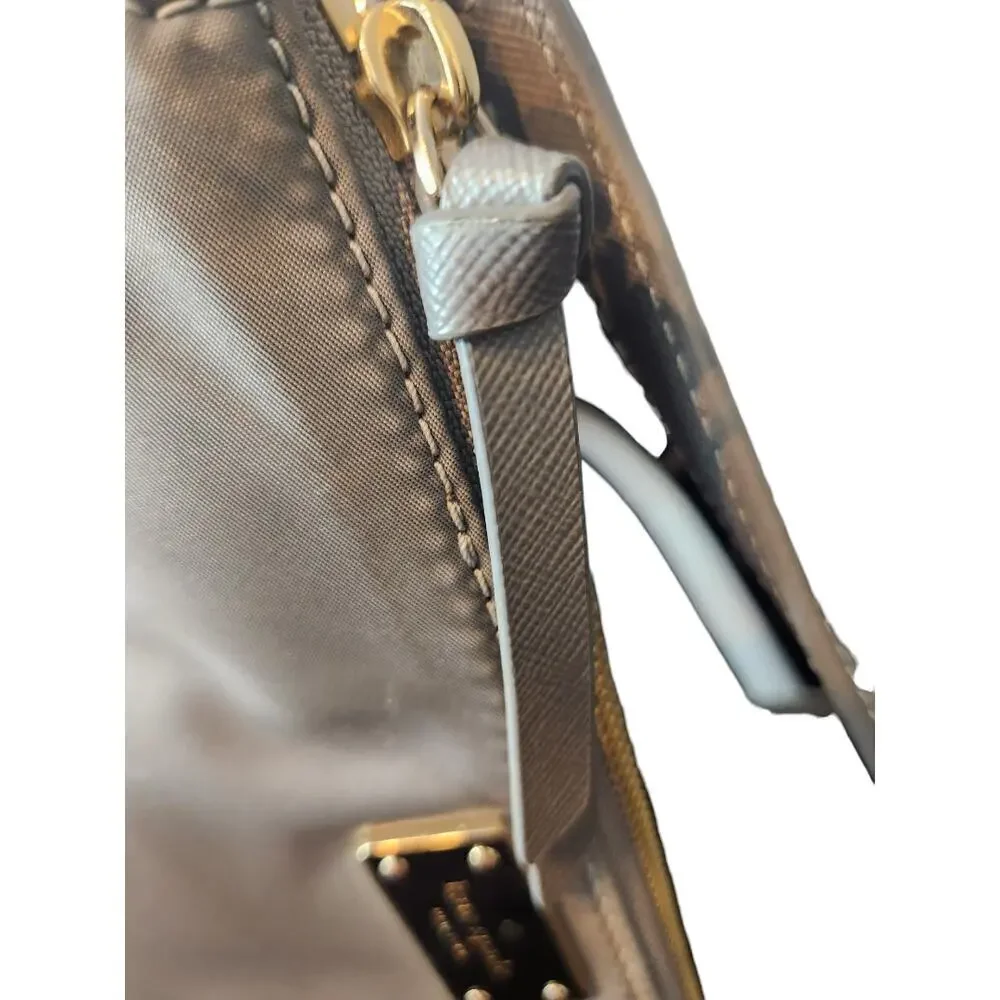 Kate Spade‎ New York gray nylon crossbody gold trim adjustable strap